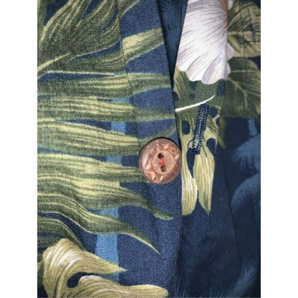 Pacific Legend Blue Hawaiian Button Down Shirt Medium - Picture 3 of 5